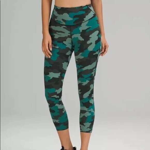 Lululemon Base Pace High-Rise Tidewater Teal Camo Crop Athletic Leggings Sz 2 - Picture 2 of 7